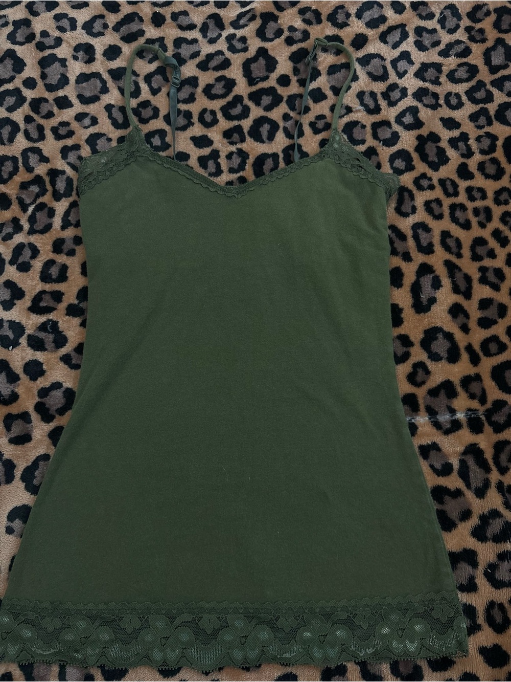 No Boundaries Olive Green Lace Trim Cami - Picture 1 of 1